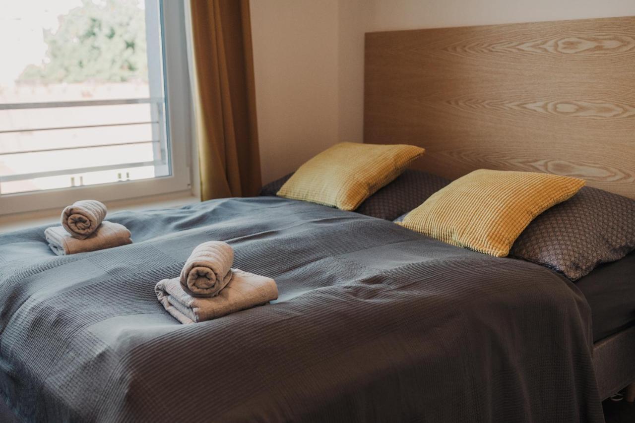 Appartamento Beautiful new studio, 400m from the square Plzeň Esterno foto